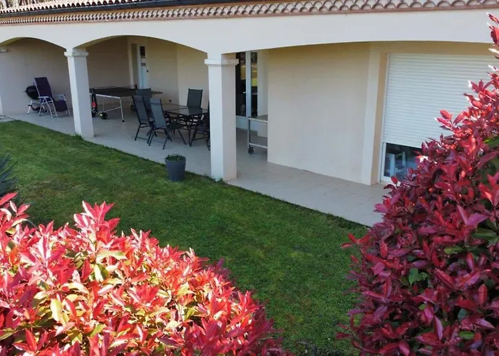 Maison Des Grezelles فيلة *