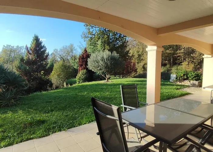 فيلة Maison Des Grezelles *