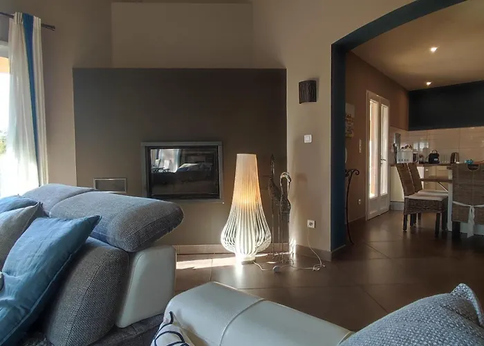 فيلة Maison Des Grezelles *